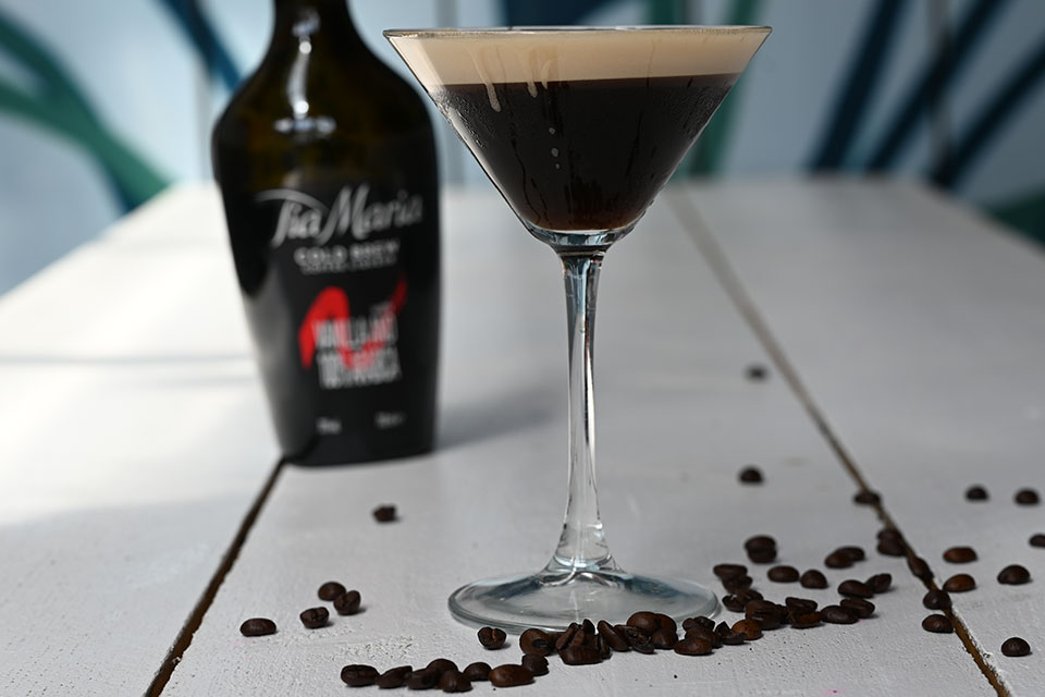 Espresso Martini Cocktails with Coffee Beans